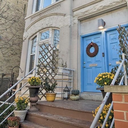 Elegant Chicago Retreat With Spacious Balcony! 외부 사진