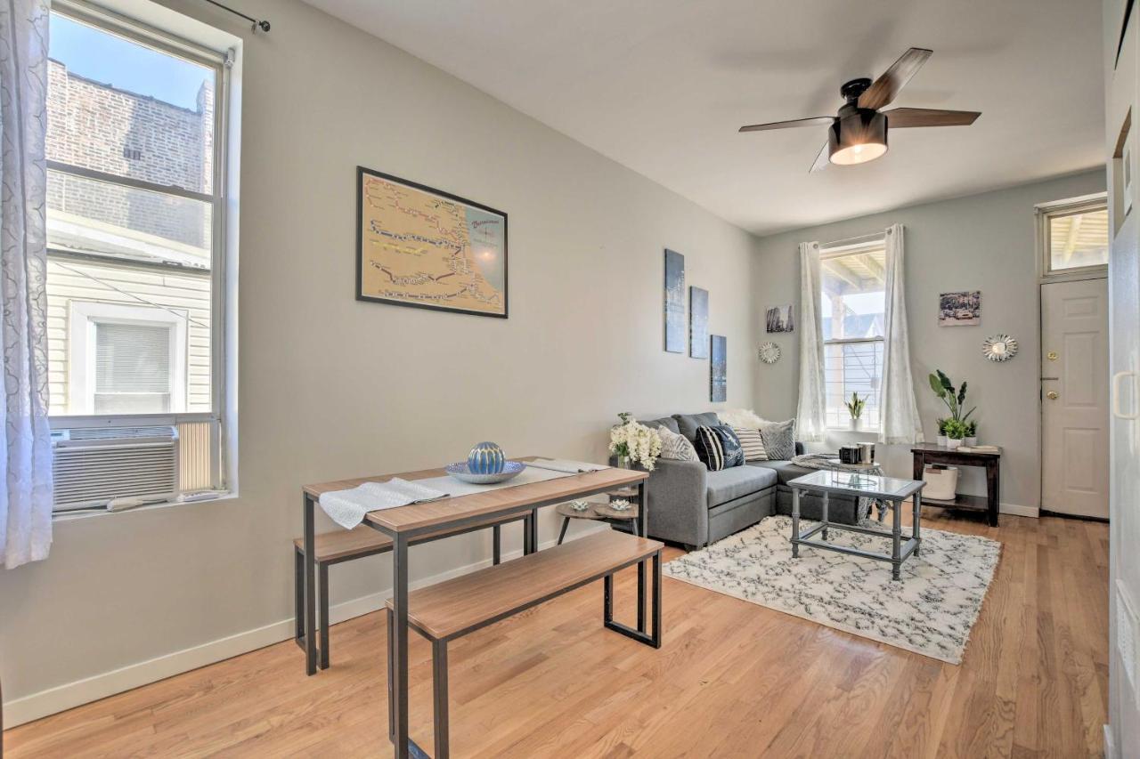 Elegant Chicago Retreat With Spacious Balcony! 외부 사진