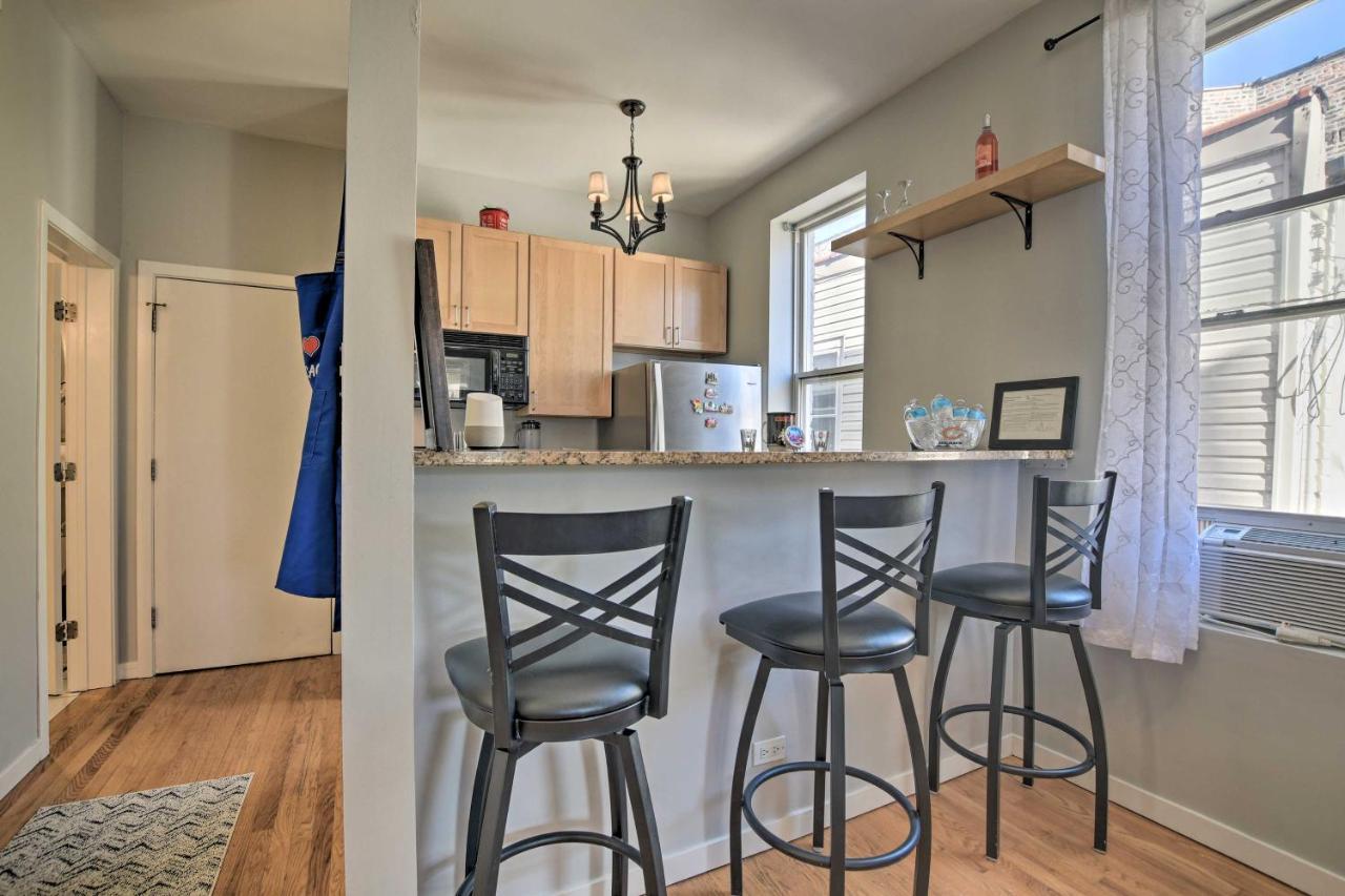 Elegant Chicago Retreat With Spacious Balcony! 외부 사진